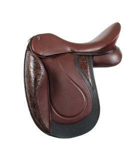 Extra Deep Seat with raised profile Pommel and Skirt. Dressage Seriously Straight Padded Flaps in Nutmeg and Oakwood with a Nutmeg Wear Strip.